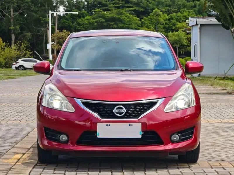 2011 Tiida 1.6L CVT Luxury — миниатюра 2