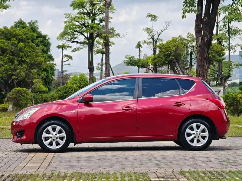 2011 Tiida 1.6L CVT Luxury — миниатюра 4