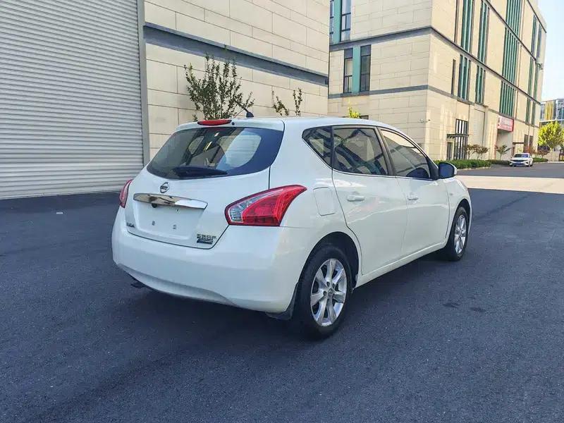 2014 Tiida 1.6L CVT Comfort Model — миниатюра 6