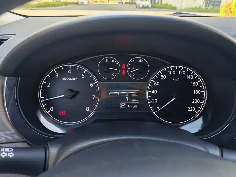 2014 Tiida 1.6L CVT Comfort Model — миниатюра 8