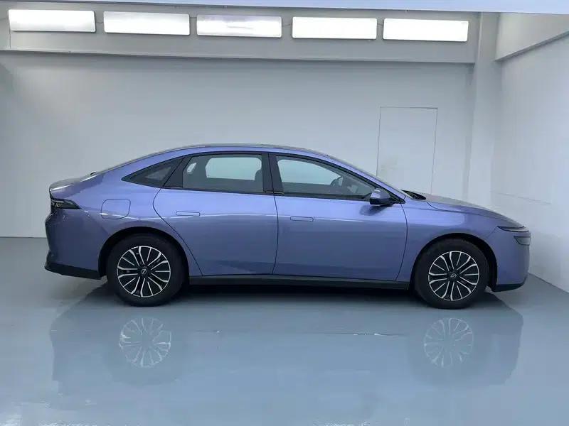 Nissan N6 2026 180 Max — миниатюра 8