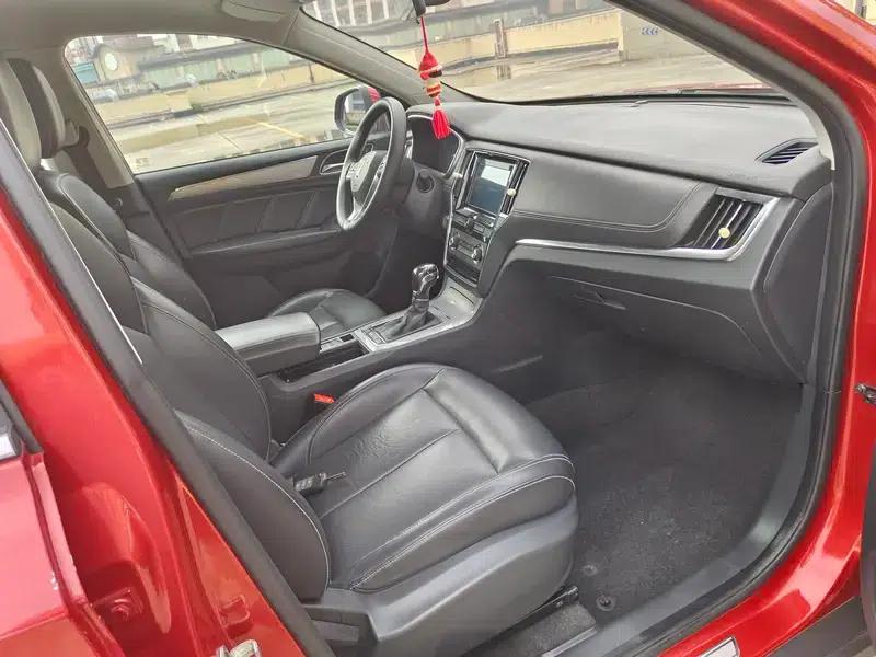 Roewe RX5 2016 20T 2WD Automatic Luxury Edition — миниатюра 6
