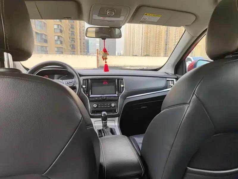 Roewe RX5 2016 20T 2WD Automatic Luxury Edition — миниатюра 9