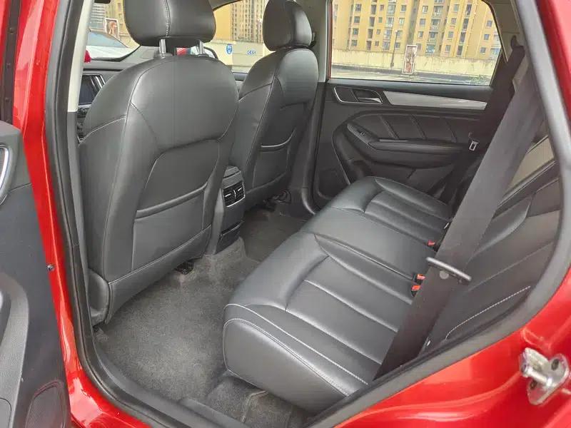 Roewe RX5 2016 20T 2WD Automatic Luxury Edition — миниатюра 10
