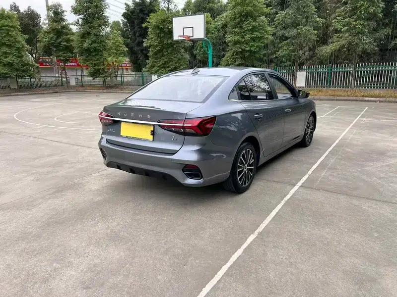 Roewe i5 2021 1.5L Manual Diamond Edition — миниатюра 4