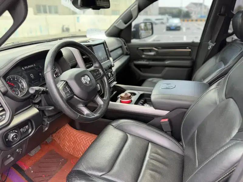 RAM Trucks 2019 5.7L Parallel Import — миниатюра 8