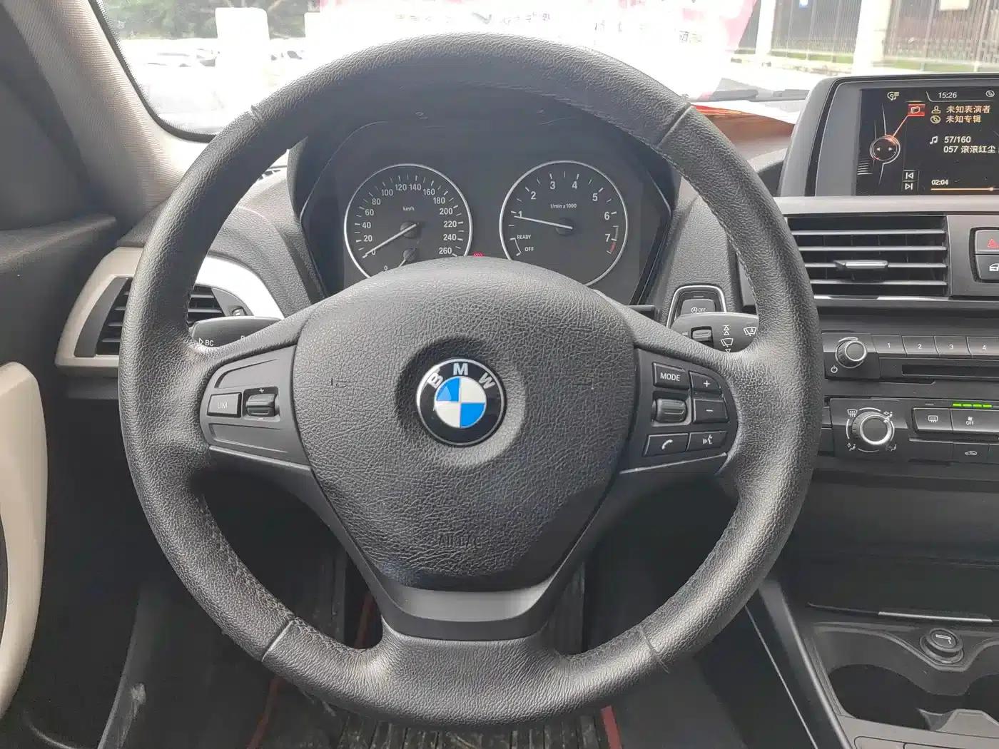 2013 BMW 1 Series (Imported) Facelift 116i Leading Edition — миниатюра 15