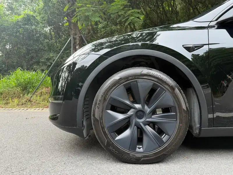 Model Y 2023 Long Range All-Wheel Drive — миниатюра 9