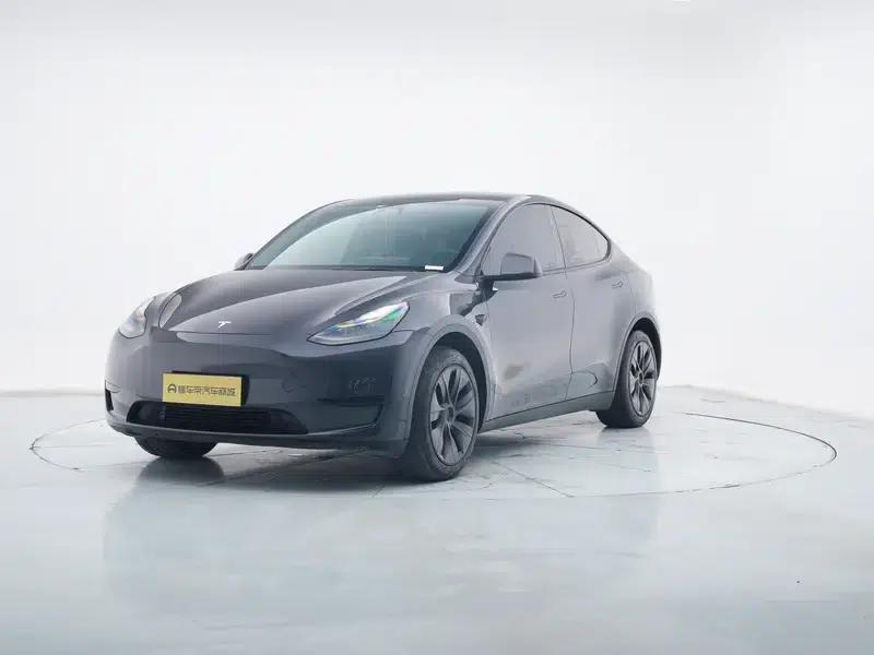 Model Y 2024 Rear-Wheel Drive — миниатюра 1