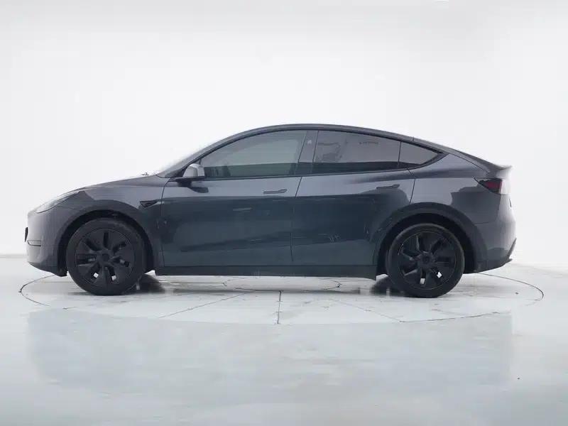 Model Y 2024 Rear-Wheel Drive — миниатюра 4