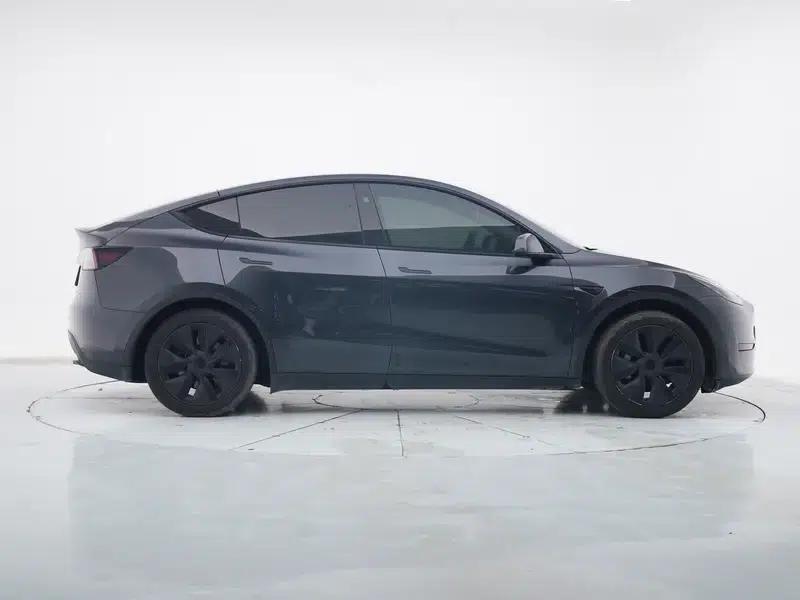 Model Y 2024 Rear-Wheel Drive — миниатюра 8