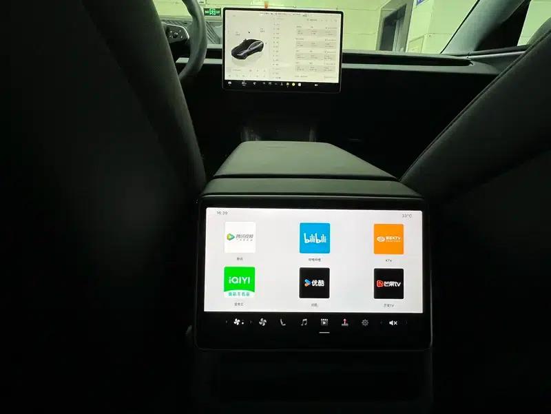 Model 3 2023 Rear-Wheel Drive — миниатюра 7