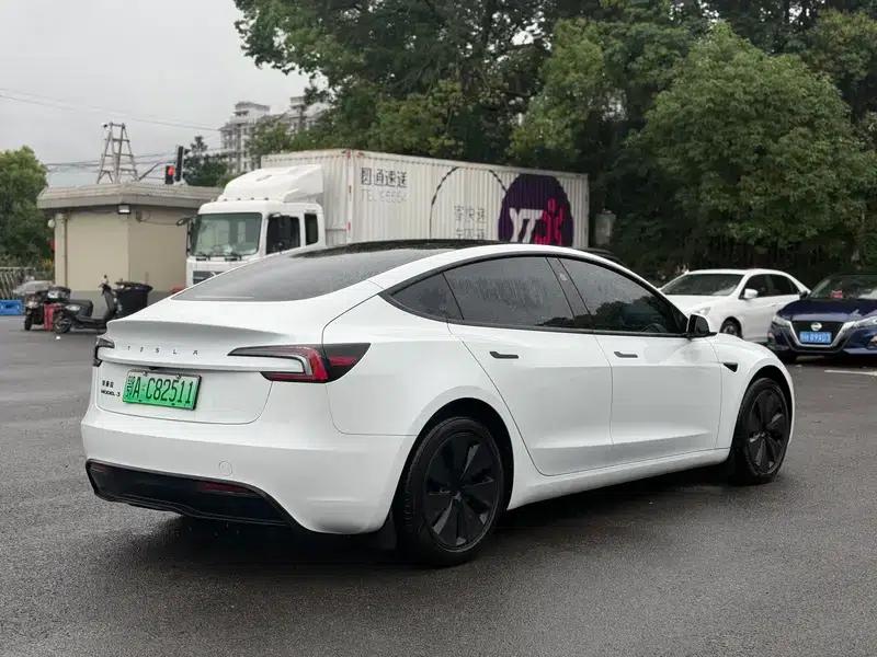 Model 3 2025 Facelift Rear-Wheel Drive Version — миниатюра 6