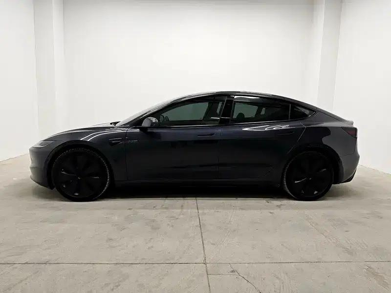 Model 3 2023 Long Range All-Wheel Drive — миниатюра 4