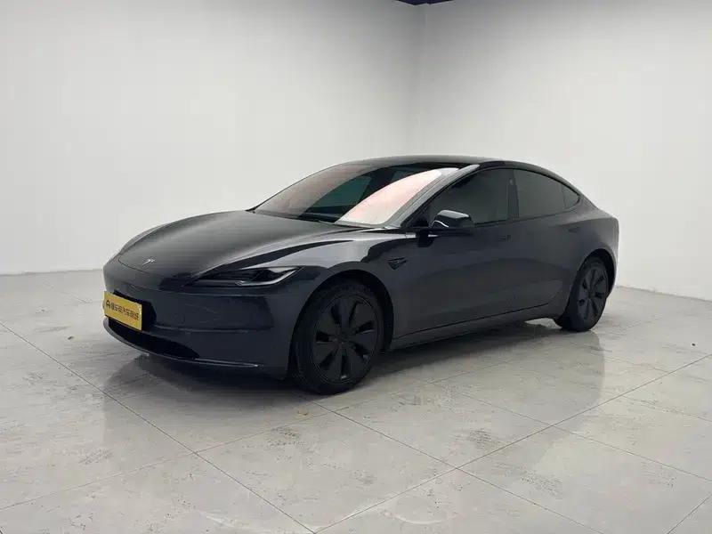 Model 3 2023 Long Range All-Wheel Drive — миниатюра 1