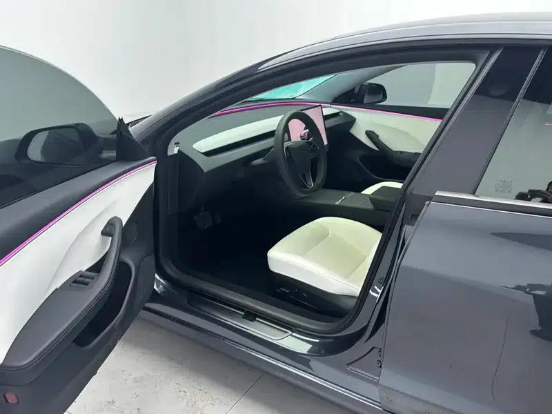 Model 3 2023 Long Range All-Wheel Drive — миниатюра 17