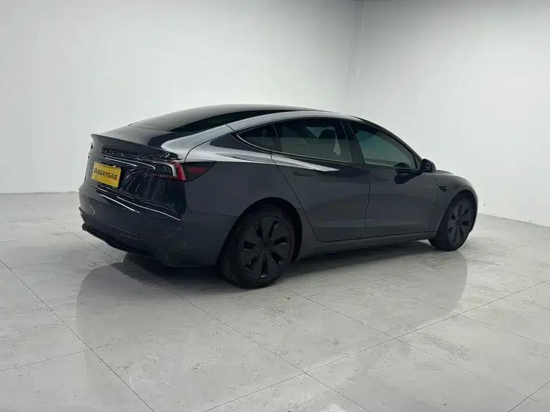 Model 3 2023 Long Range All-Wheel Drive — миниатюра 7