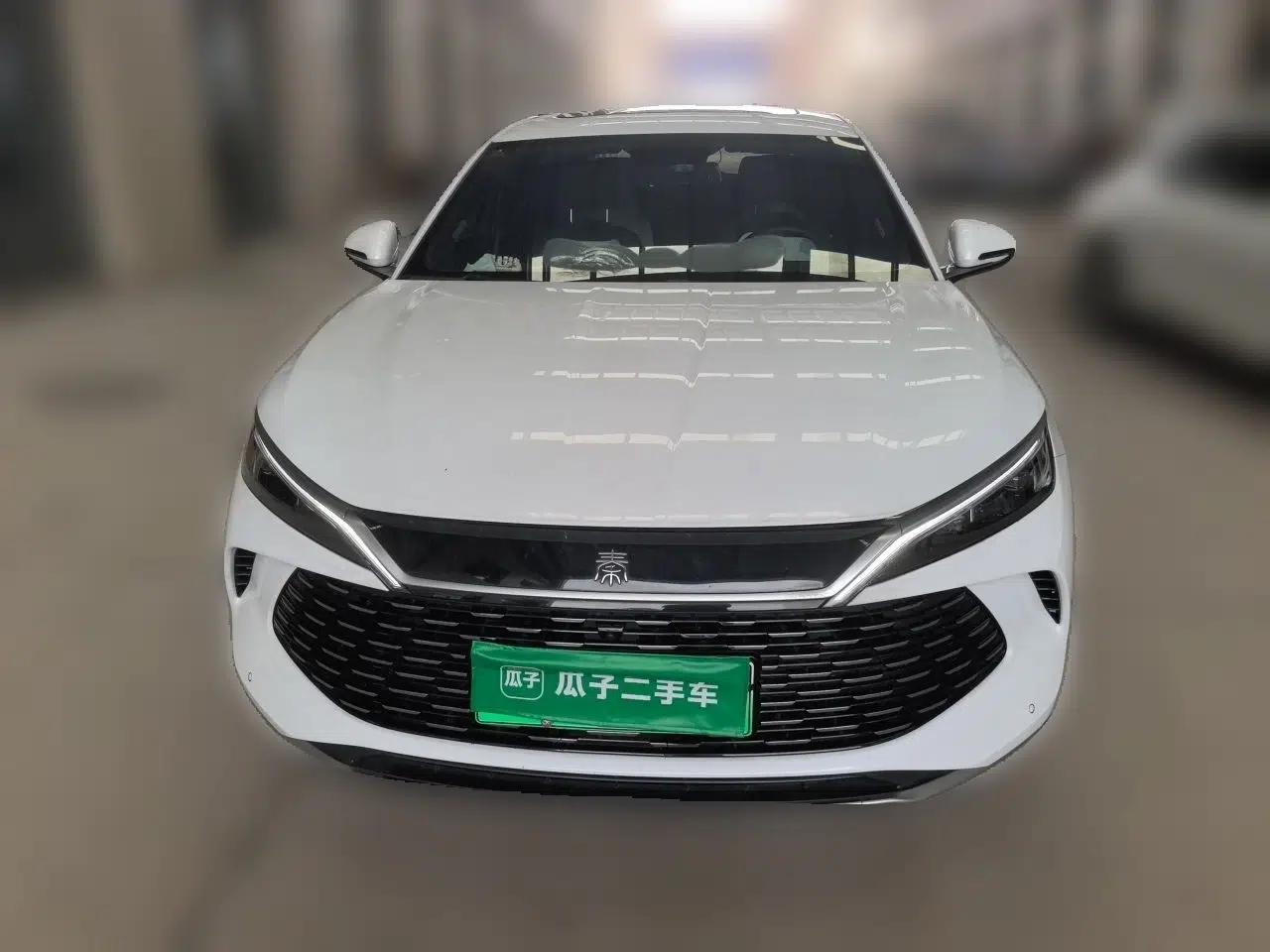 BYD Qin L 2024 DM-i 120KM Leading Model — миниатюра 2