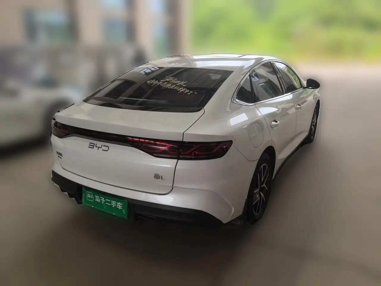 BYD Qin L 2024 DM-i 120KM Leading Model — миниатюра 6