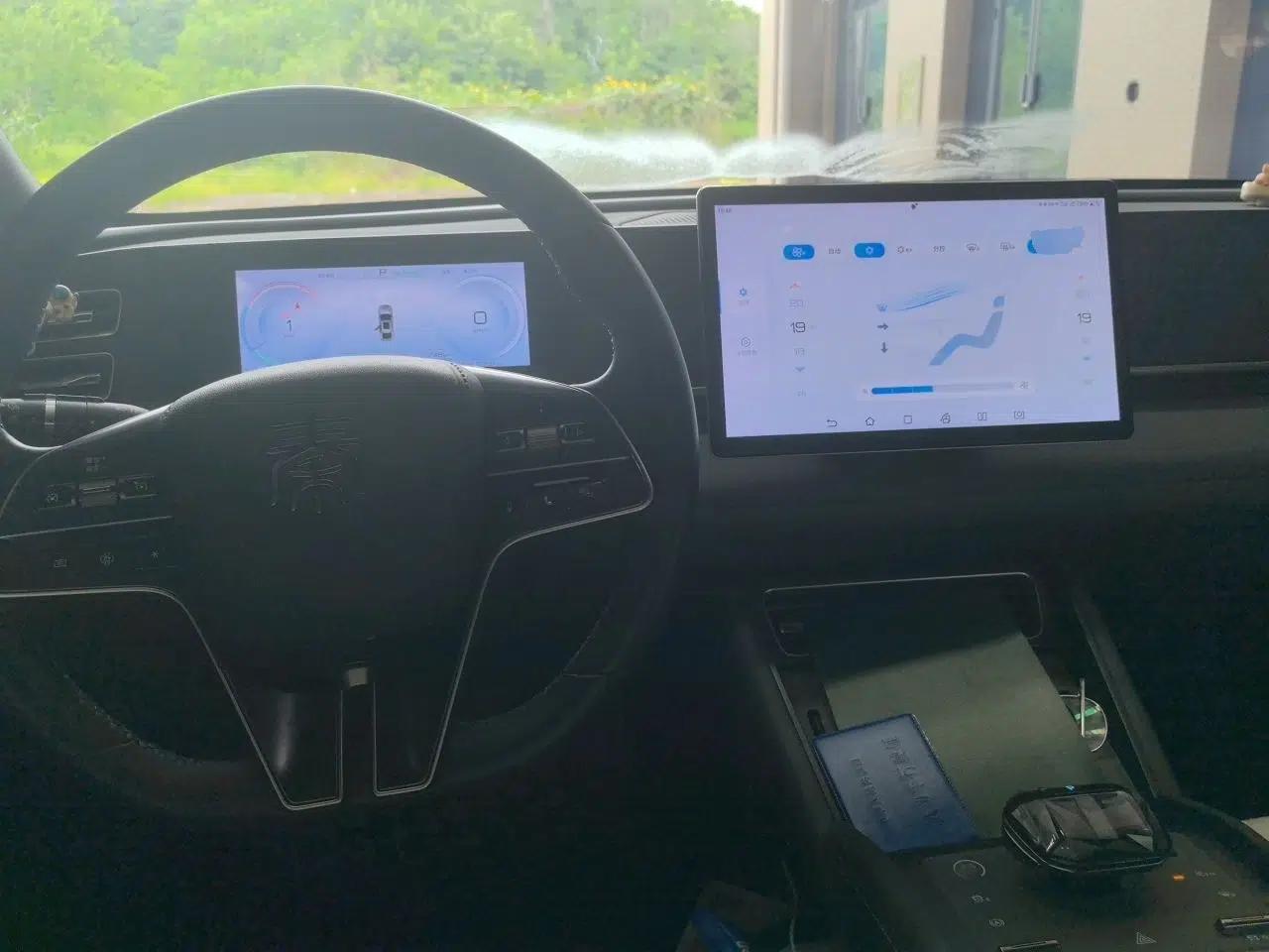 BYD Qin L 2024 DM-i 120KM Leading Model — миниатюра 9