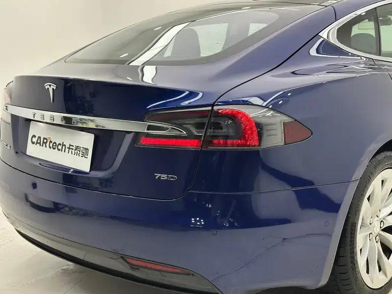 Model S 2016 75 — миниатюра 17