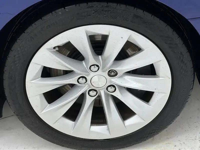 Model S 2016 75 — миниатюра 8