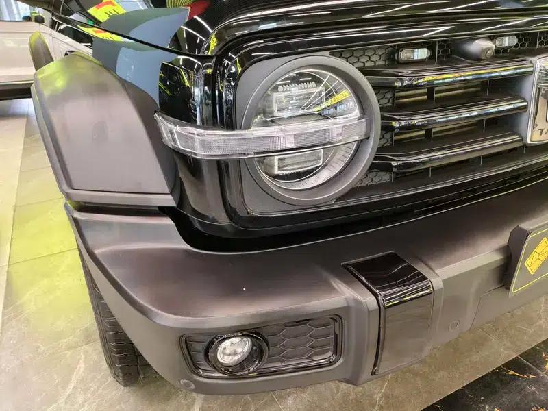 Tank 300 2023 Off-Road Edition 2.0T Conqueror — миниатюра 8