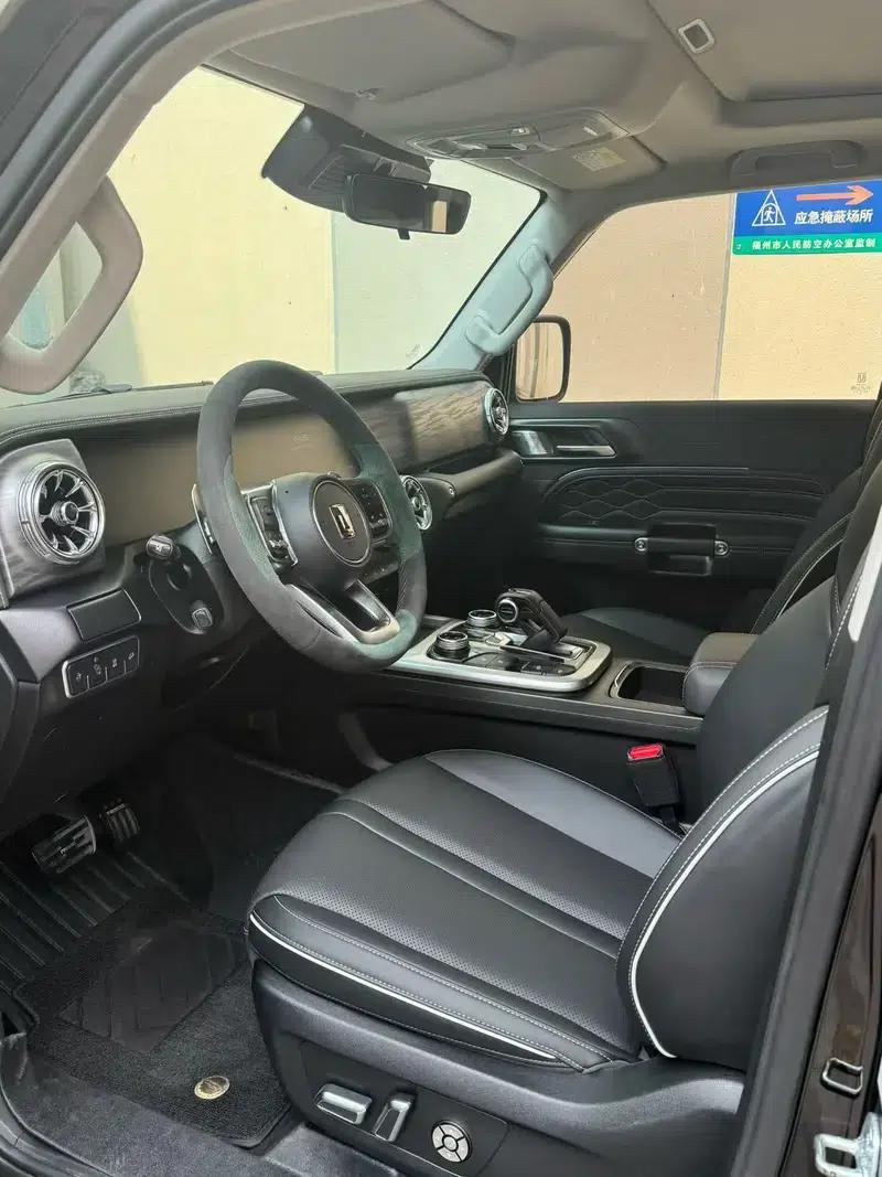 Tank 300 2023 Off-Road Edition 2.0T Challenger — миниатюра 5