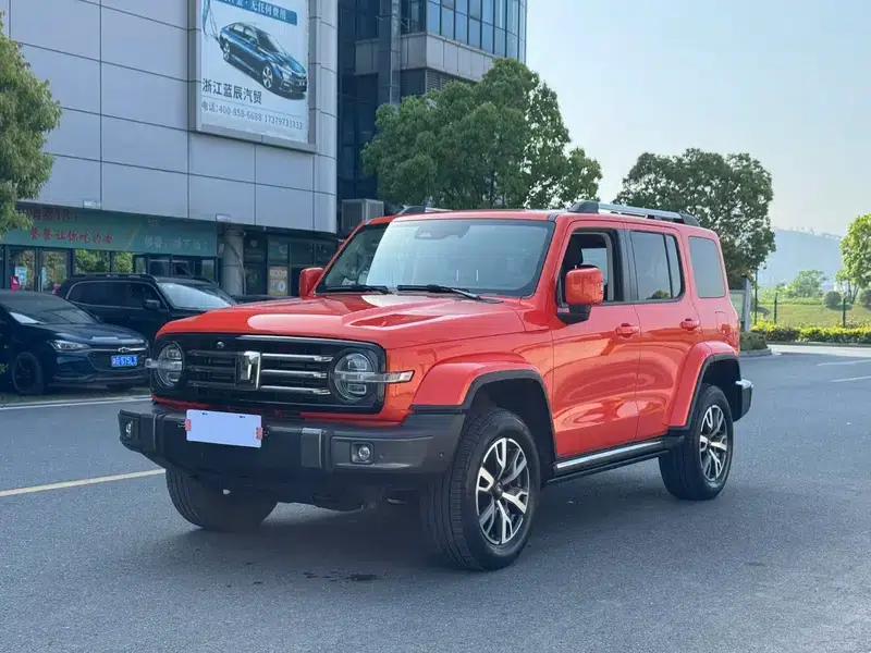 The 2023 Tank 300 City Edition 2.0T is very stylish. — миниатюра 1