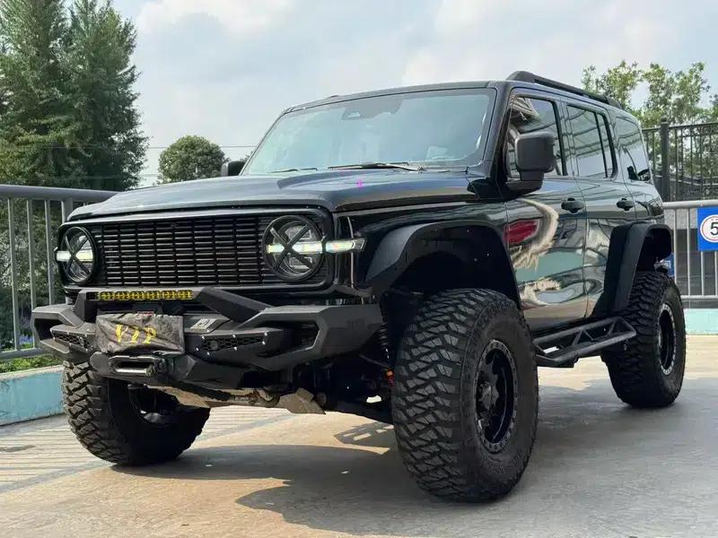 Tank 300 2021 Off-Road Edition 2.0T Conqueror — миниатюра 1