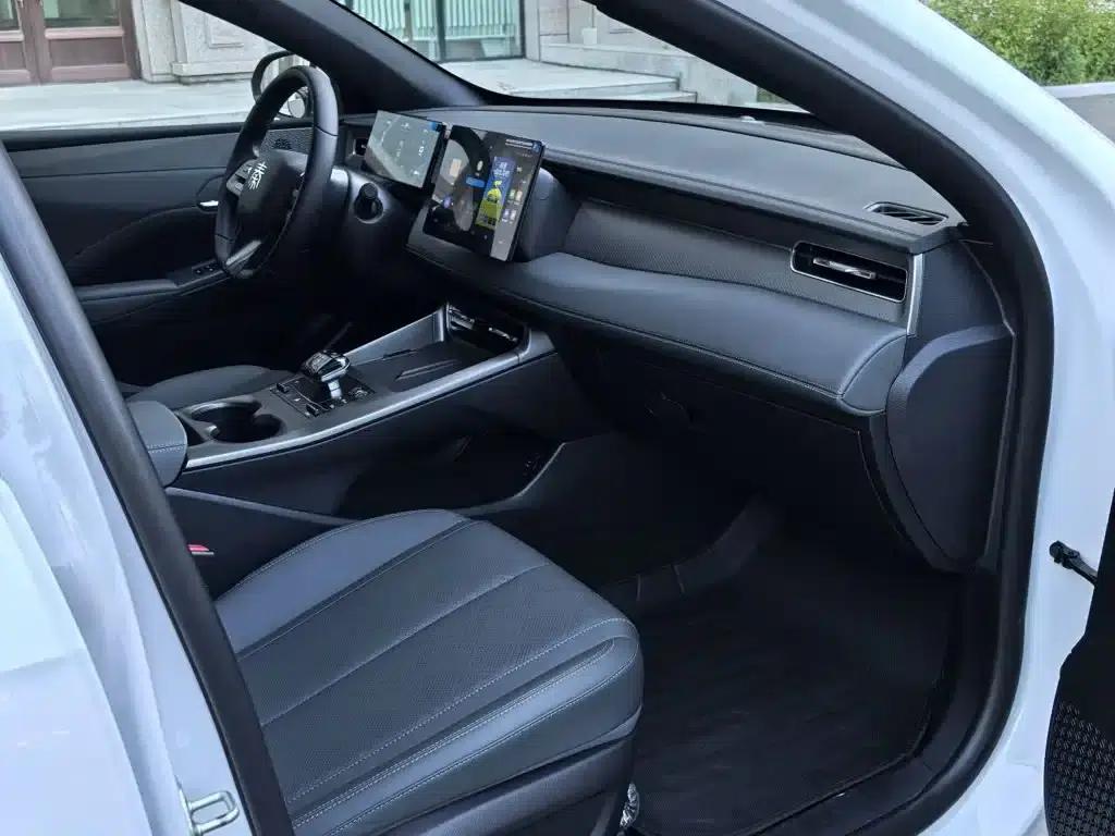 Qin PLUS 2025 DM-i Intelligent Driving Edition 55KM Leading Model — миниатюра 12
