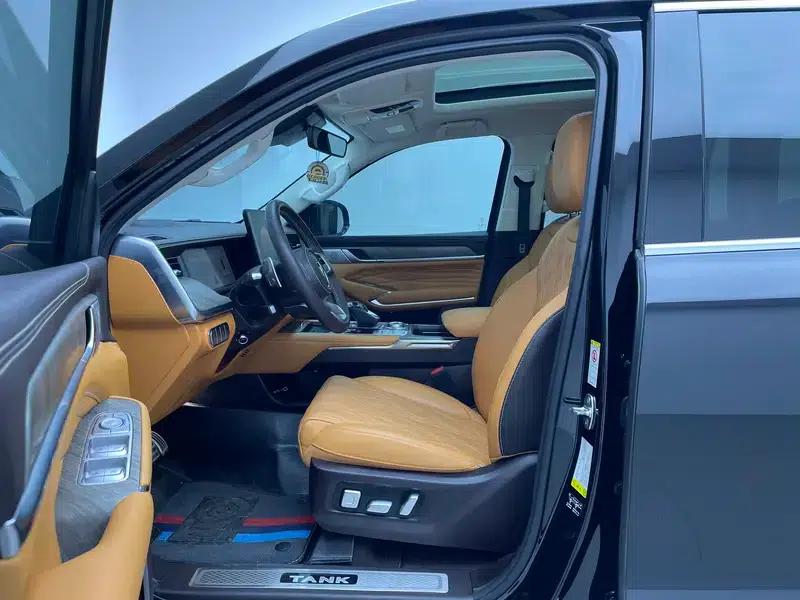 Tank 500 2022 Business Edition, 5-seater — миниатюра 17