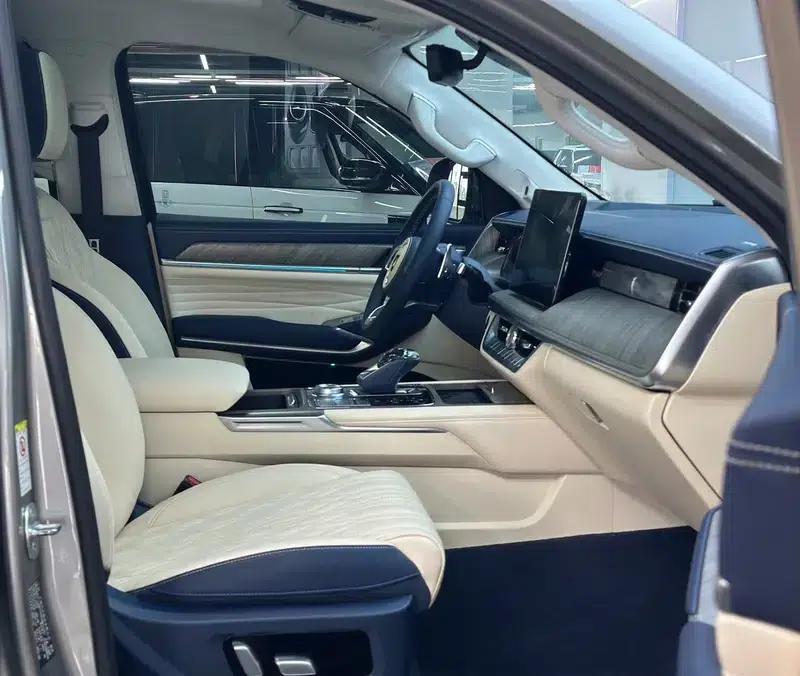 Tank 500 2022 Business Edition, 5-seater — миниатюра 28
