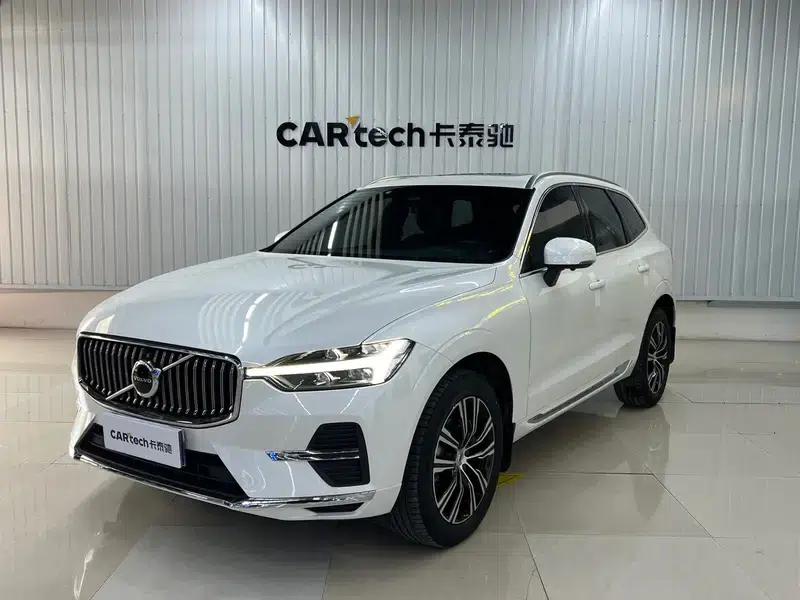 2022 Volvo XC60 B5 AWD Inscription Luxury Edition — миниатюра 1