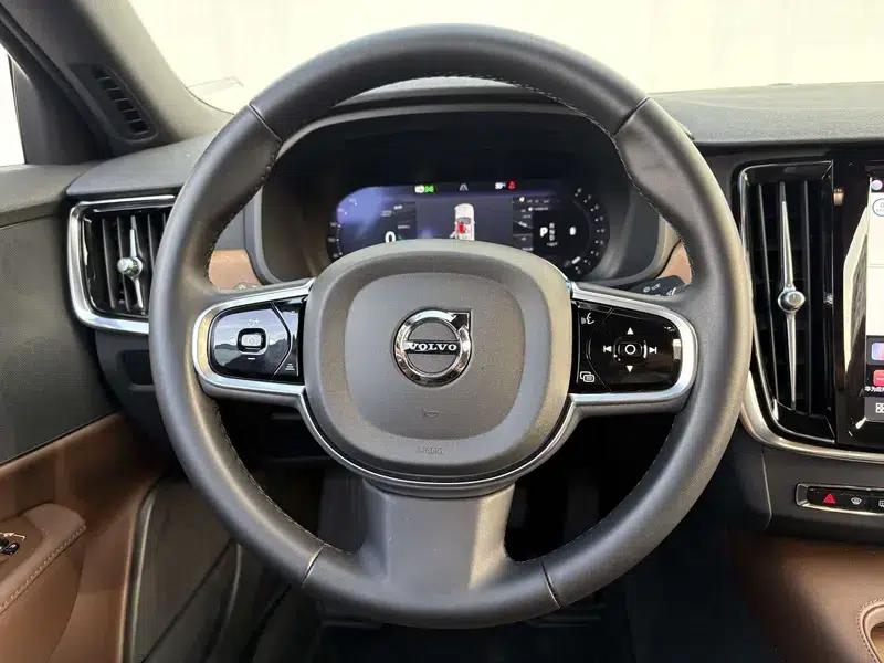 2025 Volvo S90 B5 Smart Luxury Edition — миниатюра 12