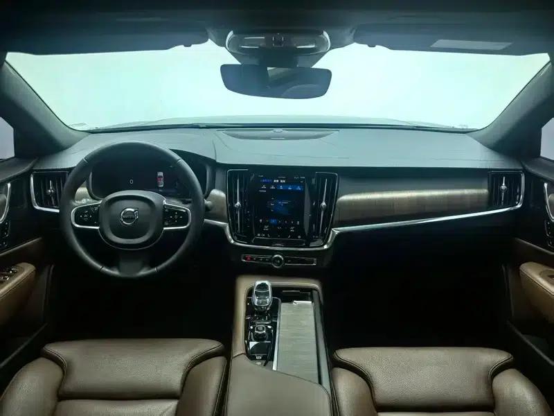 2024 Volvo S90 B5 Inscription Luxury Edition — миниатюра 14