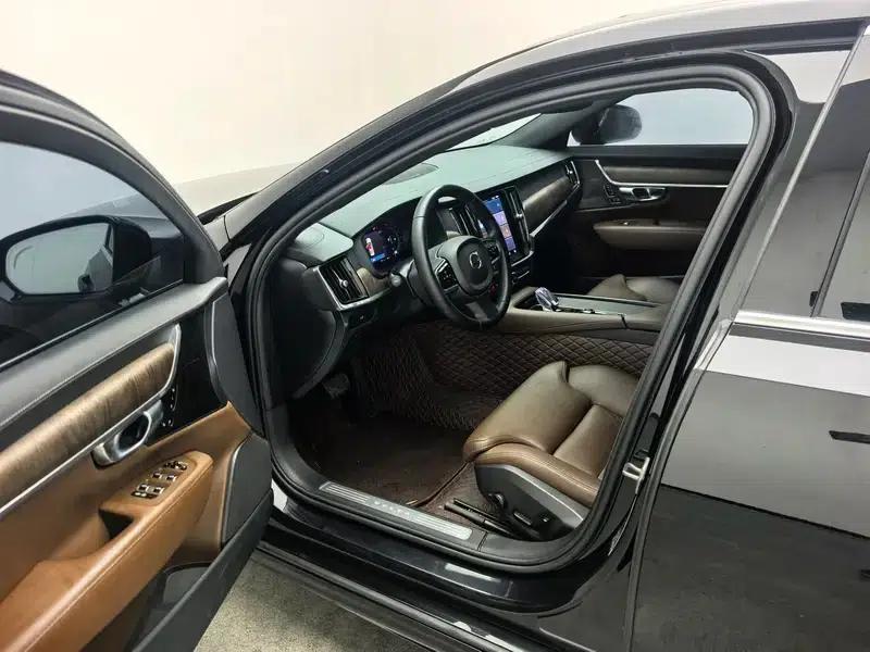 2024 Volvo S90 B5 Inscription Luxury Edition — миниатюра 17
