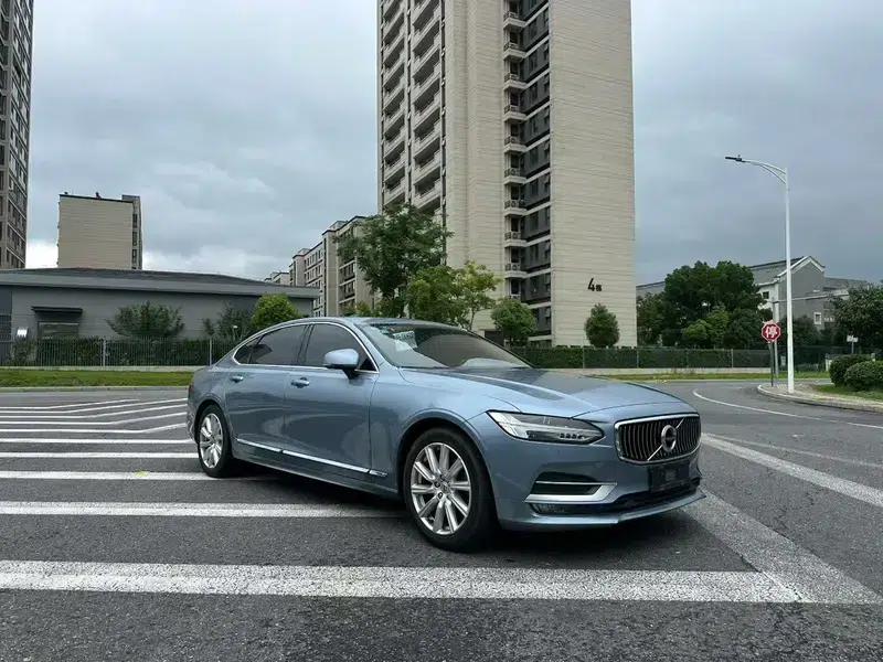 Volvo S90 2020 T5 Inscription Luxury Edition — миниатюра 3
