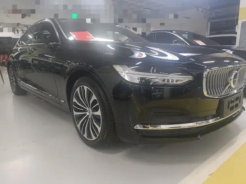 2025 Volvo S90 B5 Smart Luxury Edition — миниатюра 3