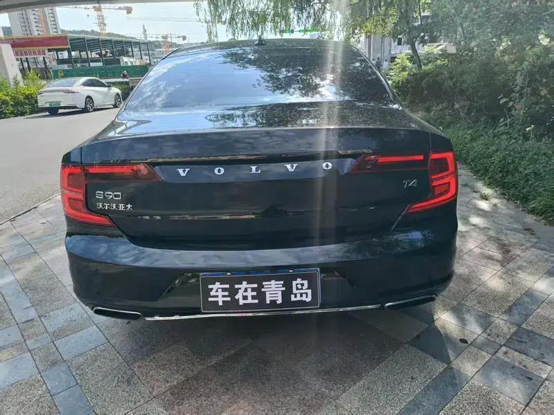 2018 Volvo S90 T4 Smart Edition — миниатюра 5
