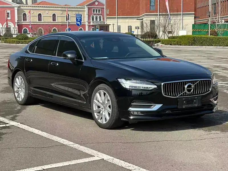2020 Volvo S90 T5 Inscription Luxury Edition — миниатюра 3
