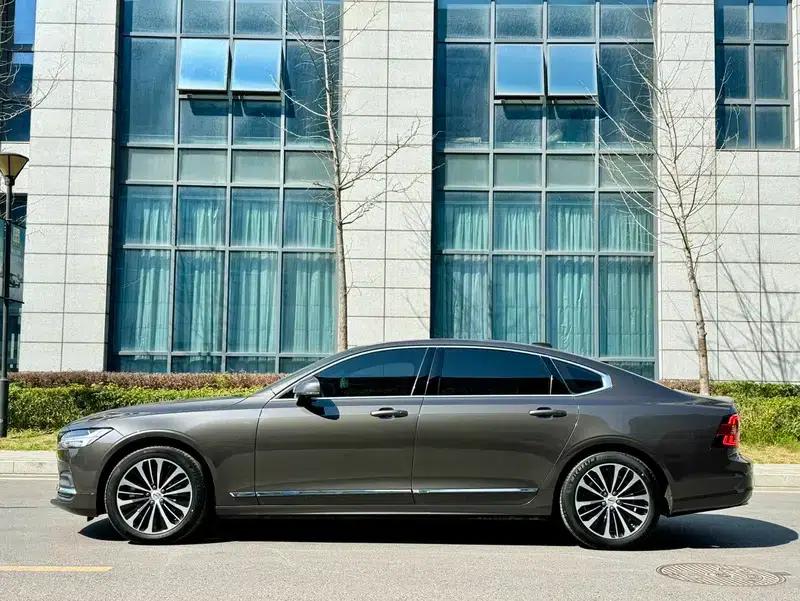 2024 Volvo S90 B5 Smart Luxury Edition — миниатюра 4