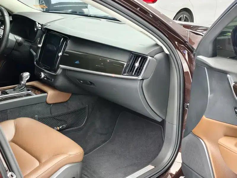 2018 Volvo S90 T4 Smart Edition — миниатюра 8