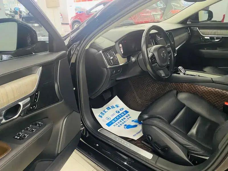 2022 Volvo S90 B5 Smart Luxury Edition — миниатюра 8