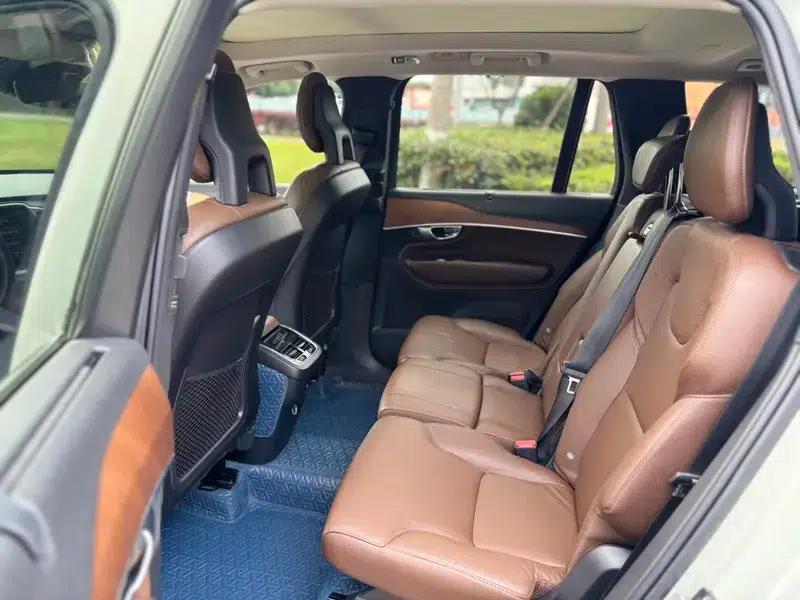 2020 Volvo XC90 T6 AWD Inscription Luxury Edition 7-seater — миниатюра 15