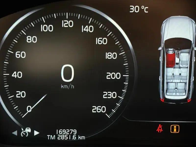 2020 Volvo XC90 T6 AWD Inscription Luxury Edition 7-seater — миниатюра 9
