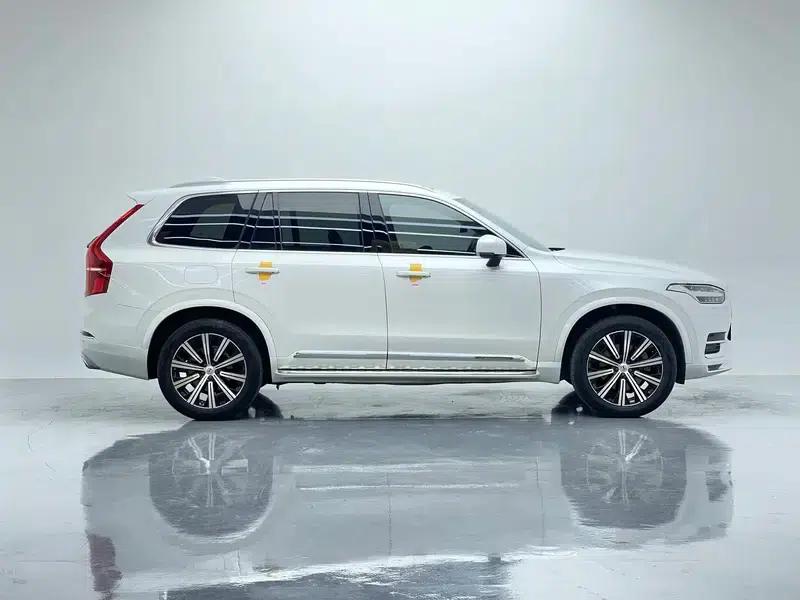2020 Volvo XC90 T6 AWD Inscription Luxury Edition 7-seater — миниатюра 8