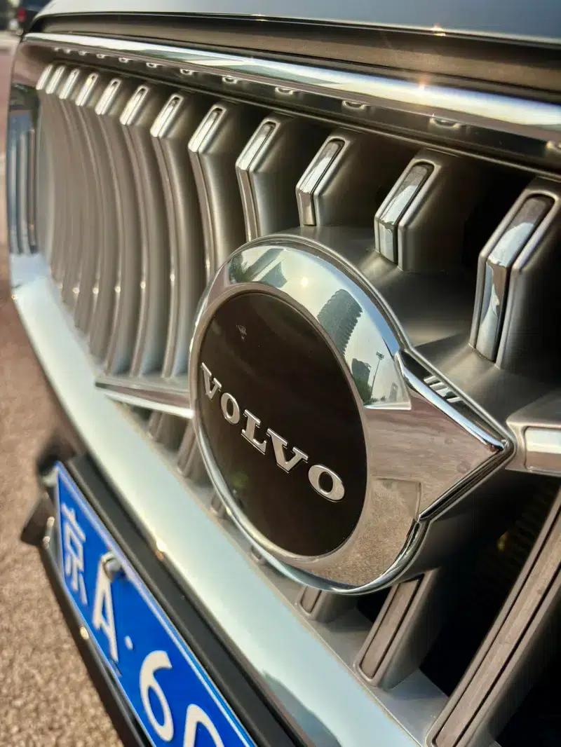 2021 Volvo XC90 B5 Smart Luxury Edition 7-seater — миниатюра 14
