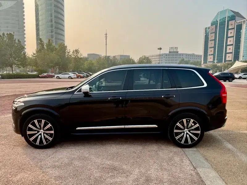 2021 Volvo XC90 B5 Smart Luxury Edition 7-seater — миниатюра 4