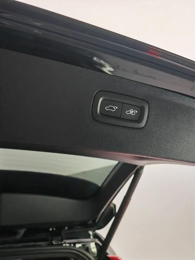 2021 Volvo XC90 B5 Smart Luxury Edition 5-seater — миниатюра 8